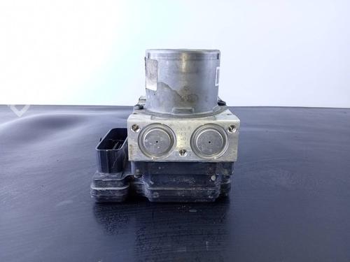 Used ABS pump KIA CEE'D (JD) [2012-2018]  17558600