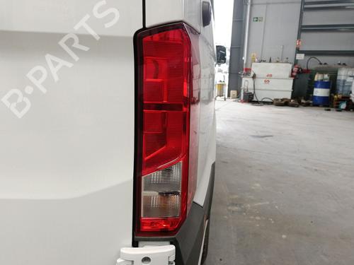 Right taillight VW CRAFTER Van (SY_, SX_)  | BP29002958C35 