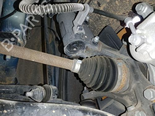 Drivksel foran venstre KIA RIO IV (YB, SC, FB) 1.2 CVVT (84 hp) 32316507