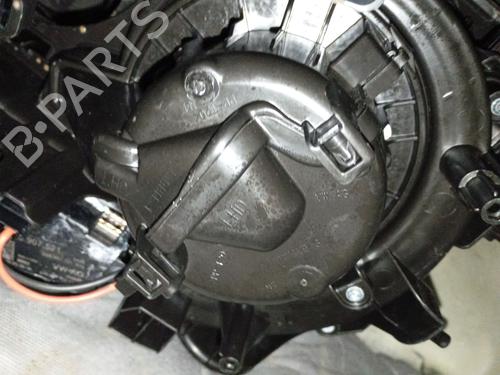 Used Heater blower motor Heater blower motor VW TAIGO (CS1) 1.0 TSI (110 hp) 34125548 34125548