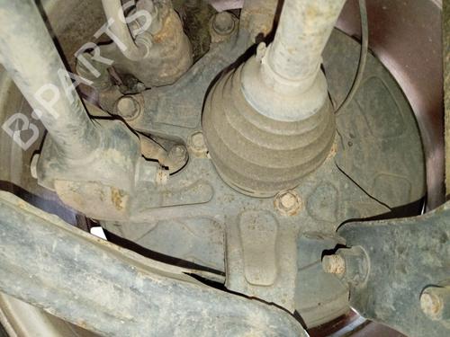 Used Right rear steering knuckle Right rear steering knuckle SUZUKI GRAND VITARA II (JT, TE, TD) 1.9 DDiS All-wheel Drive (JT419, TD44, JB419WD, JB419XD,... (129 hp) 39961775 39961775