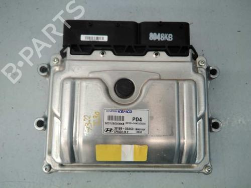 Used Engine control unit (ECU) HYUNDAI i30 (PDE, PD, PDEN) [2016-2025]  5624167