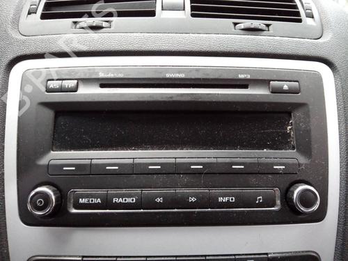 Used Radio SKODA OCTAVIA II Combi (1Z5) 1.9 TDI (105 hp) 13377208