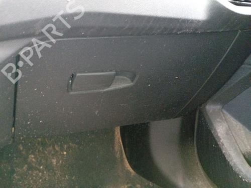 Used Glove box BMW 1 (F40) 118 d (150 hp) 29204838