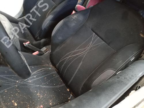 Glove box PEUGEOT 208 I (CA_, CC_) | BP31175459C95