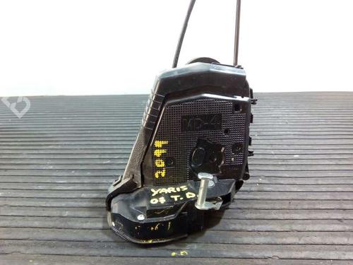Used Rear right lock TOYOTA YARIS (_P13_) [2010-2020]  2959894