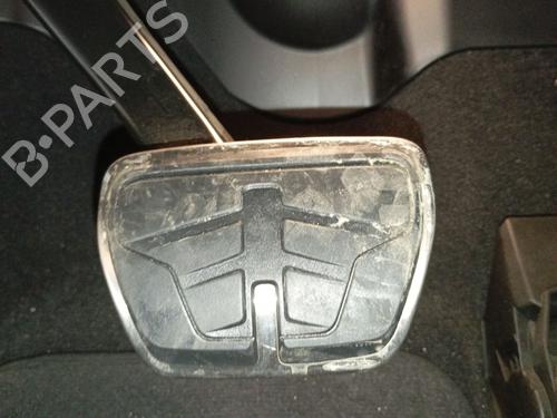 Pedal travão Pedal travão 38065068 38065068