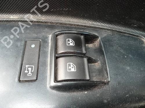 Left front window switch OPEL COMBO Tour (X12) 1.6 CDTI (C26, D26, E26, C05) | BP21121880I27 - Image 1