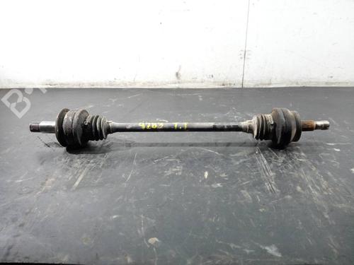 Used Left rear driveshaft MERCEDES-BENZ E-CLASS (W212) [2009-2016]  8343575