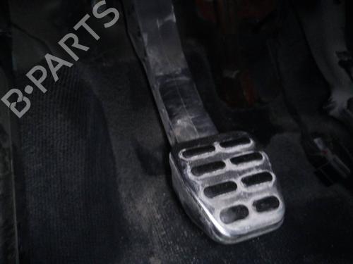 Clutch pedal AUDI TT (8J3) 2.0 TDI quattro BP18346925I13