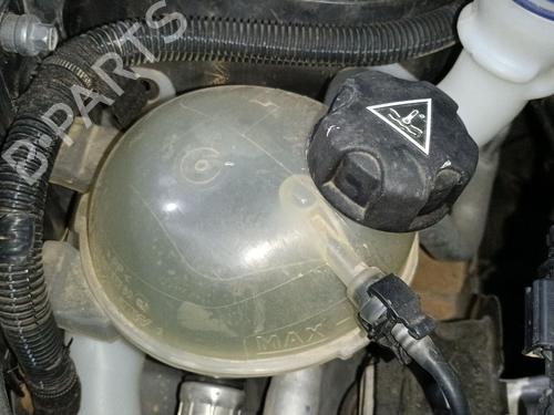 Ekpansionstank PEUGEOT 2008 I (CU_) 1.2 THP 110 / PureTech 110 (110 hp) 31991114