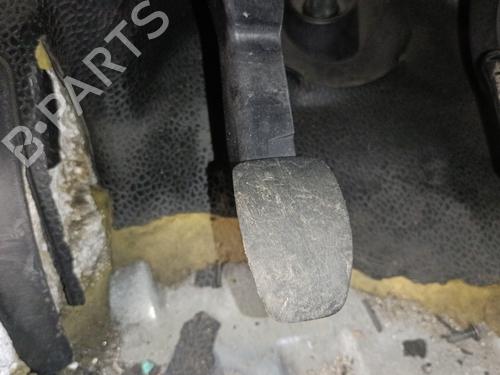 clutch-pedal-renault-master-iii-platformchassis-ev-hv-uv-2010-36775277 main image