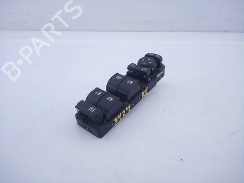 Used Left front window switch RENAULT MEGANE III Hatchback (BZ0/1_, B3_) 1.9 dCi (BZ0N, BZ0J) (131 hp) 1341880
