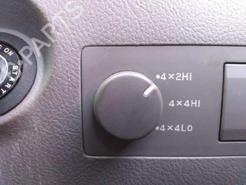 Used Switch KIA SORENTO I (JC) 2.5 CRDi 4WD (140 hp) 4863981