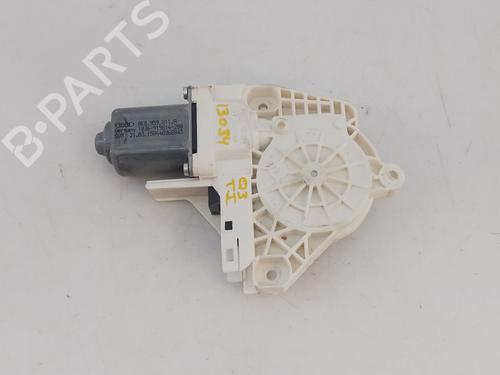 Used Left rear window motor AUDI Q5 (8RB) 2.0 TDI quattro (177 hp) 30383056