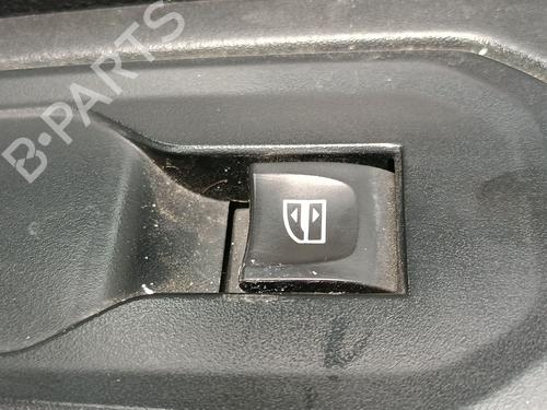 Mando elevalunas delantera derecho Mando elevalunas delantera derecho RENAULT TRAFIC III Bus (JG_) 2.0 dCi 150 (JGMU) (150 hp) 37440365 37440365
