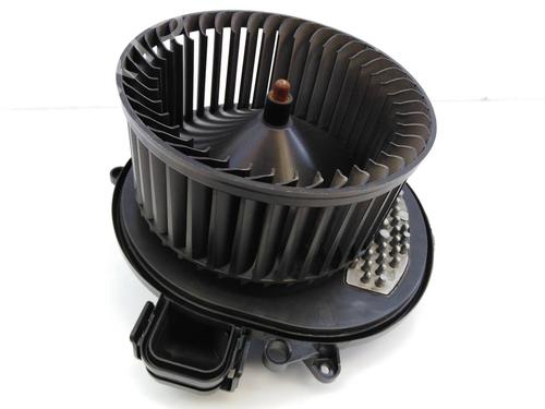 Used Heater blower motor BMW 3 (F30, F80) 318 d (150 hp) 14061210