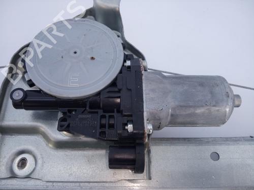 Rear right window mechanism SUZUKI GRAND VITARA II (JT, TE, TD) 1.9 DDiS All-wheel Drive (JT419, TD44, JB419WD, JB419XD,... | BP8597397C25 