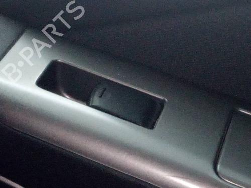 Used Right rear window switch NISSAN PATHFINDER III (R51) 2.5 dCi (174 hp) 17008608