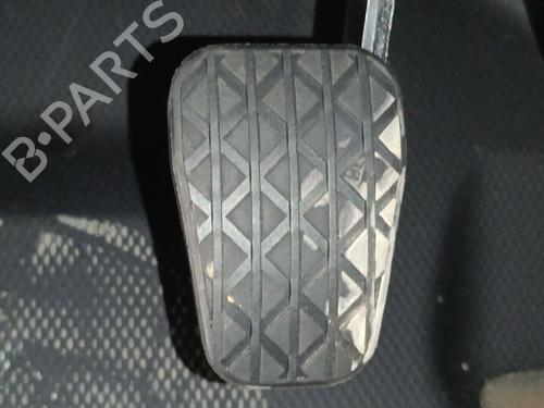 Used Break pedal Break pedal FORD TRANSIT Van (FA_ _) 2.4 DI RWD (FAA_, FAB_, FAC_, FAD_) (120 hp) 40499645 40499645