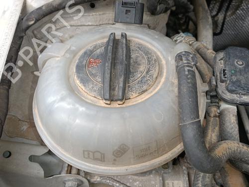 Ekpansionstank Ekpansionstank SEAT LEON (5F1) 1.6 TDI (105 hp) 34722074 34722074