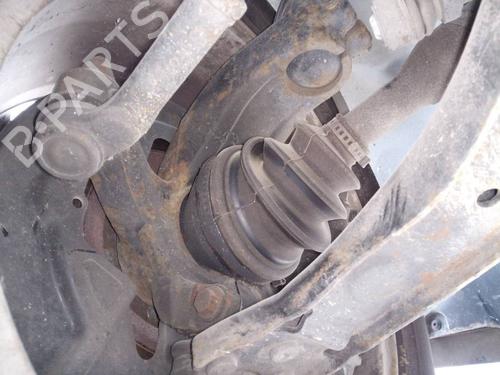 Used Left front steering knuckle VOLVO XC70 II (136) D3 (163 hp) 11352038