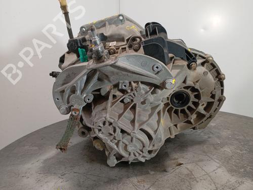 Used Gearbox Gearbox RENAULT TRAFIC III Bus (JG_) 1.6 dCi 95 (JGMR, JGMJ) (95 hp) 27892539 27892539