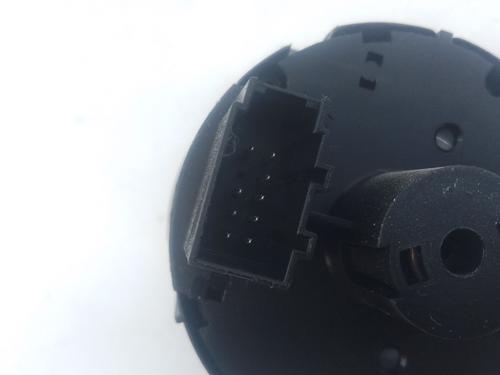 Headlight switch SKODA KAMIQ (NW4) 1.0 TSI | BP33235488I24 - Image 4