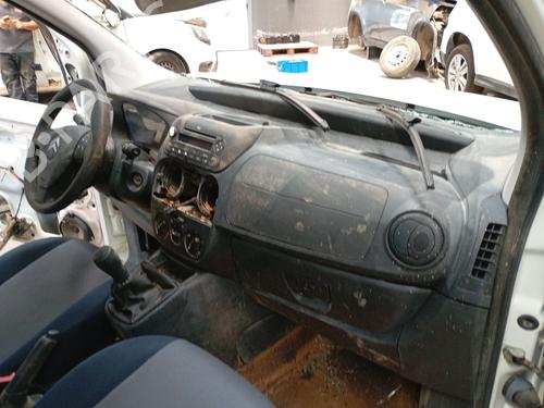 Tableau de bord CITROËN NEMO MPV 1.3 HDi 80 (80 hp) 28036468
