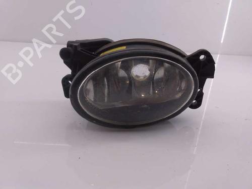 Used Right front fog light MERCEDES-BENZ CLS (C219) [2004-2011]  6700615