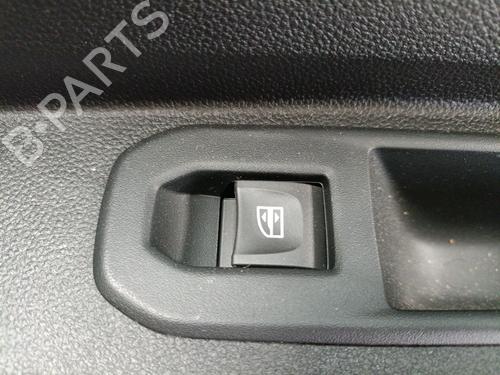 Used Right rear window switch Right rear window switch 39610915 39610915