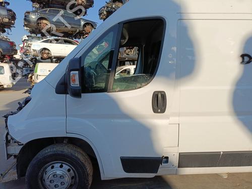Used Left front door OPEL MOVANO C Van (U9) 2.2 D (140 hp) 27515132