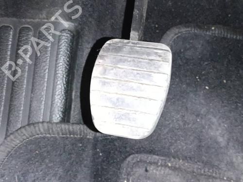 Used Clutch pedal RENAULT CLIO IV (BH_) [2012-2021]  20706930