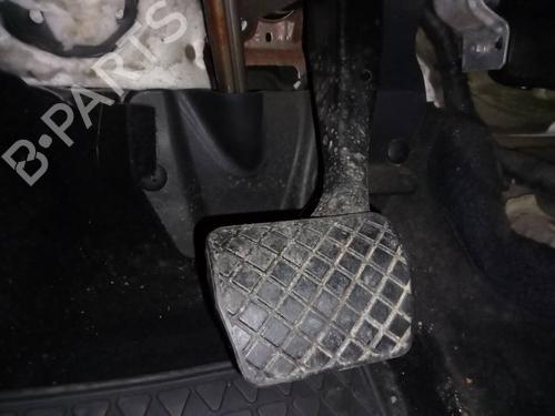 Used Break pedal VW TIGUAN (5N_) 2.0 TDI (140 hp) 22640547