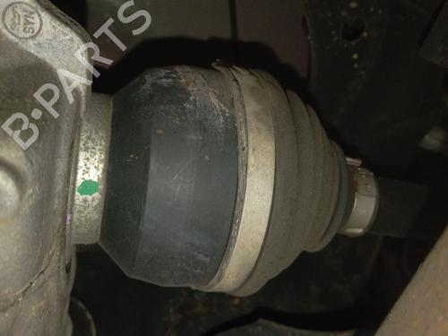 Arbre de transmission arrière gauche JAGUAR XE (X760) 2.0 D (180 hp) 31907139