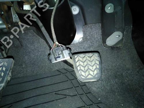 Used Break pedal TOYOTA LAND CRUISER PRADO (_J12_) 3.0 D-4D (KDJ120, KDJ125) (166 hp) 8787825