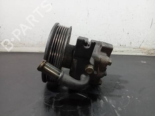Used Steering pump HYUNDAI SANTA FÉ II (CM) 2.2 CRDi GLS (150 hp) 15808523