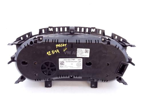 Instrument cluster VW PASSAT B8 Variant (3G5, CB5) 2.0 TDI | BP19414395C47 