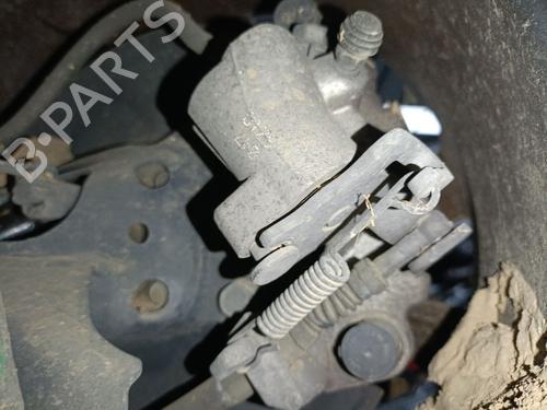 Used Right rear brake caliper TOYOTA YARIS (_P13_) 1.5 Hybrid (NHP130_, NHP130) (101 hp) 24682706