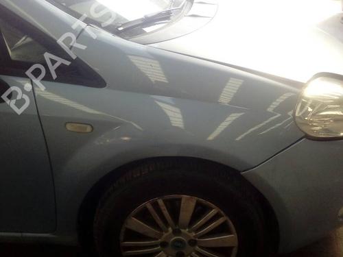 Used Right front fenders FIAT PUNTO (188_) 1.3 JTD 16V (70 hp) 18146831