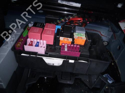Used Fuse box MERCEDES-BENZ C-CLASS (W205) C 220 BlueTEC / d (205.002, 205.004) (170 hp) 16815262