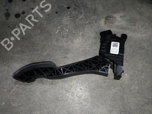 Używane Pedał AUDI Q3 (F3B) 35 TDI (150 hp) 30591191