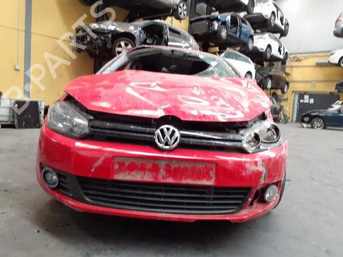 Instrument cluster VW GOLF VI (5K1) 1.6 TDI | BP5875368C47 