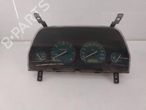 Used Instrument cluster LAND ROVER FREELANDER I (L314) 2.0 DI 4x4 (98 hp) 8489447