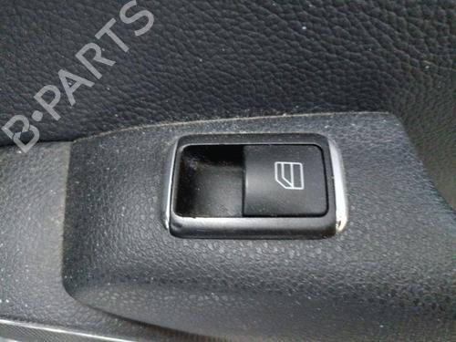 Comutador vidro trás direito MERCEDES-BENZ C-CLASS T-Model (S204) C 200 CDI (204.207) (136 hp) 30883313