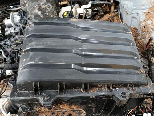 Used Air filter box Air filter box AUDI Q2 (GAB, GAG) 30 TDI (116 hp) 34156518 34156518