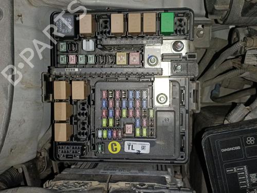 Used Fuse box HYUNDAI TUCSON (TL, TLE) 1.7 CRDi (116 hp) 30001211
