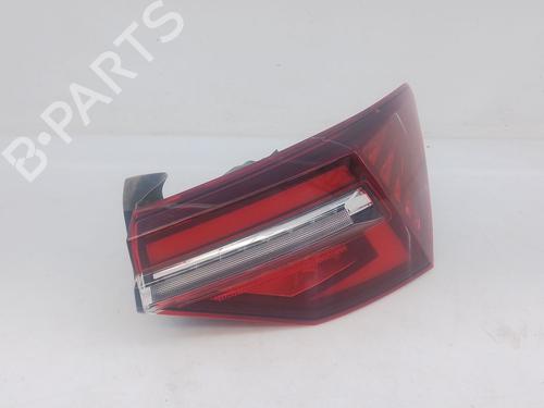 Used Right taillight Right taillight SKODA KAROQ (NU7, ND7) 1.5 TSI (150 hp) 33462806 33462806