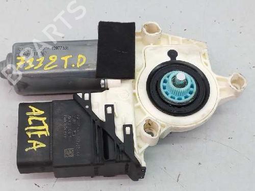 Used Right rear window motor SEAT ALTEA (5P1) 2.0 TDI (140 hp) 5825430
