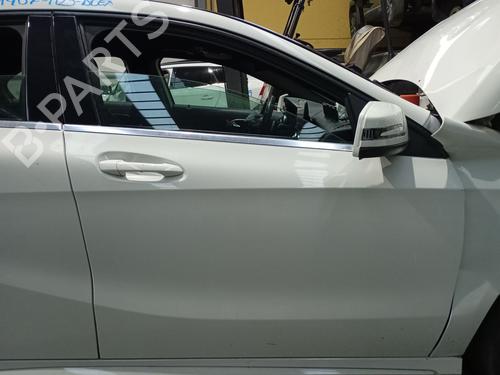 Used Right front door MERCEDES-BENZ A-CLASS (W176) A 200 CDI / d (176.008) (136 hp) 31145617